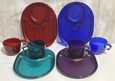TUPPERWARE Snack Plates 2142A