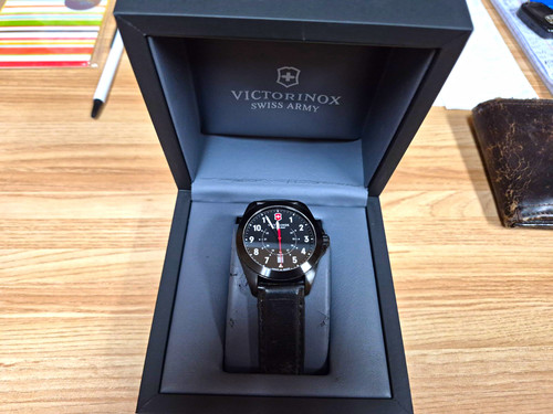 Victorinox swiss army heritage - victorinox,
