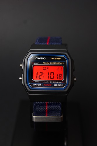 Casio f91w 1yeg watch with - casio, red