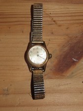 Petit montre de femme LIP