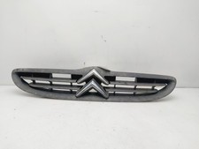9636012877 grille gauche capot