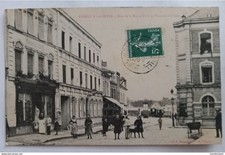 Romilly sur Seine (Aube) - Rue de la Boule d'Or et Place de l'Union, Voiture de