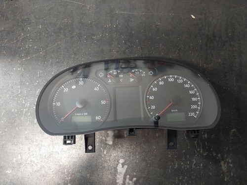 6q0920823e volkswagen polo - 6q0920823e,