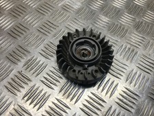 volant moteur  pour tronçonneuse stihl 028