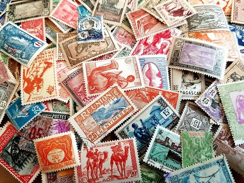 Lot 1000 timbres - 25,