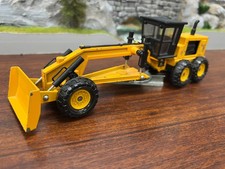 Niveleuse Majorette 1/40 réf 4512