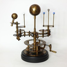 Ancien modèle Orrery en
