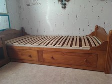 Lit + table de chevet en bois 1 personne avec 2 grands tiroirs de rangement 