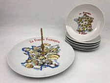 6 assiettes à fromage et le