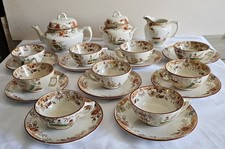 Service à thé ancien décor