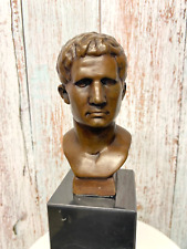 Buste César Auguste en bronze sur un marbre noir d'après Milo