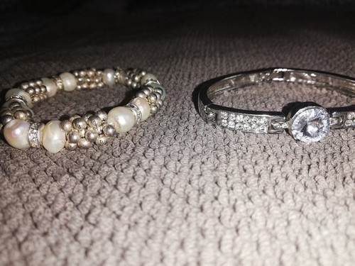 Bracelets 1 pendentif - 2,