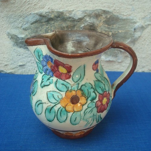 V67 joli pichet vintage - v67,