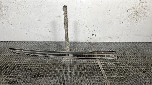 Baguette porte avant gauche - baguette,
