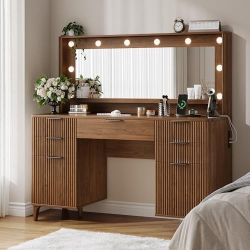 Fluted makeup vanity desk - fluted,