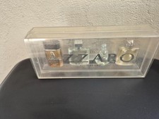 COFFRET 4 MINIATURES DE PARFUM  "AZZARO SIGNATURE"