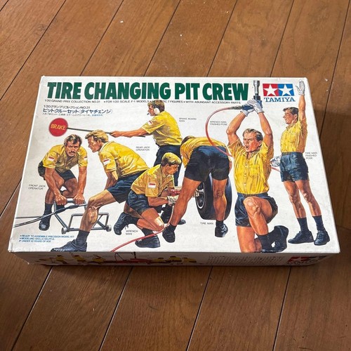 Tamiya grand prix pit - tamiya, 1/20
