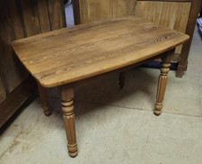 Table ou bureau d'enfant époque Louis Philippe en bois massif vers 1830