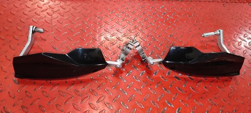 Pare main aluminium - aluminium, 690