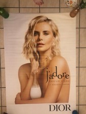 AFFICHE PUBLICITAIRE PARFUM