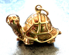 ancienne tortue volume en or jaune 9 carats