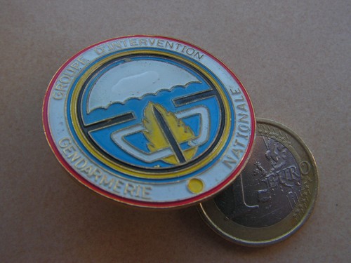 Pins militaire gign avec - pins,