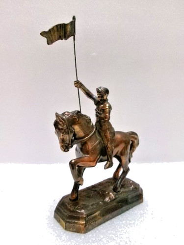 Statuette régule doré - en,