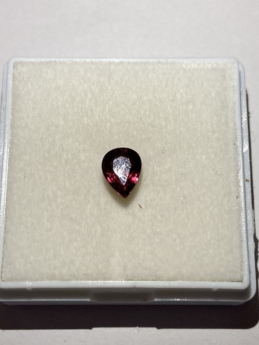 Grenat malaisie 84 carats - de, 1,84