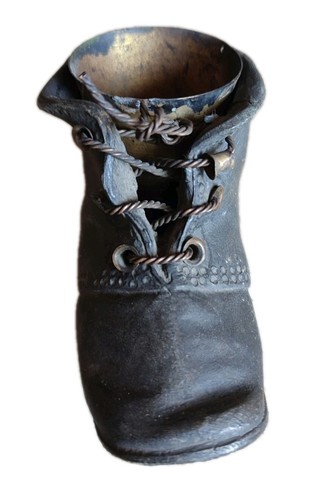 Ancien pyrogène chaussure - ancien, en