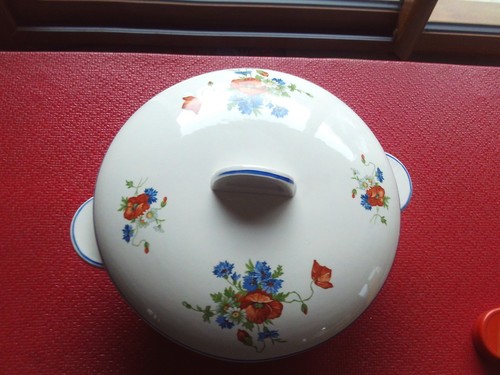 Rare ancienne soupiere - rare,