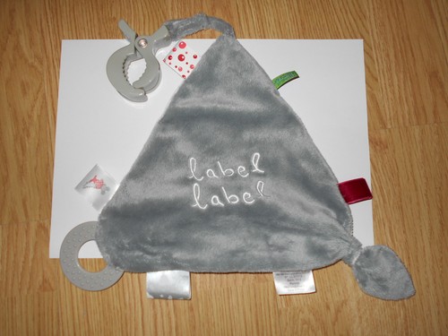 Doudou plat triangle gris - doudou,