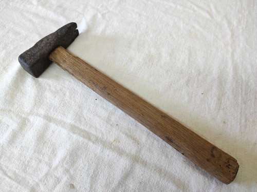 Outil main ancien marteau - outil,