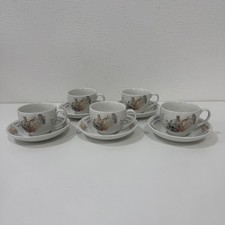 Lot de 5 tasses et soucoupes Wedgwood PETER RABBIT du Japon