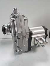 MULTIPLICATEUR ARBRE FEMELLE A GACHETTE + POMPE GROUPE 3 + BRIDES 90°