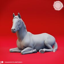 Poney Couché Figurine