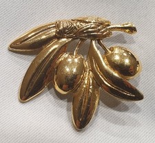 Très belle broche Cigale sur