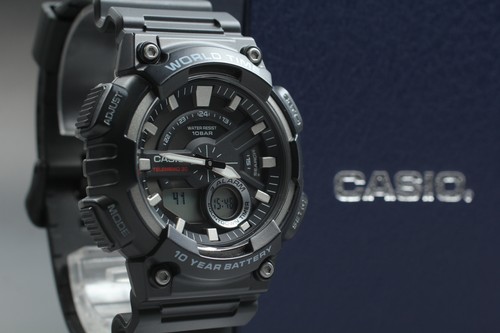 Presque comme neuve - [], montre