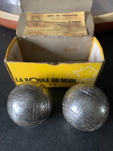Boules pétanque la - boules,