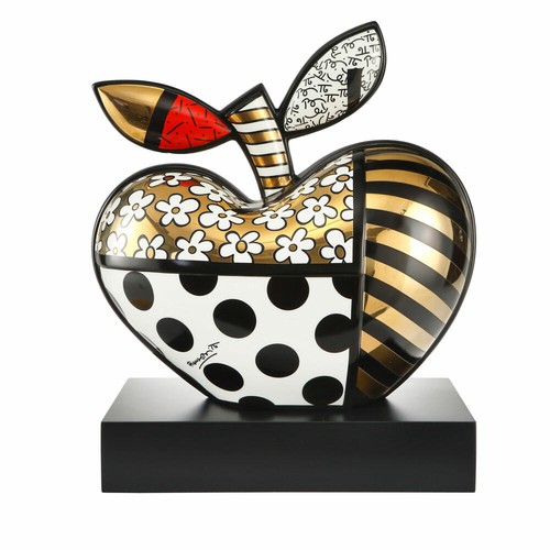 Goebel sculpture romero - romero, britto