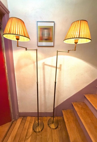 Deux lampadaires liseuses - deux,