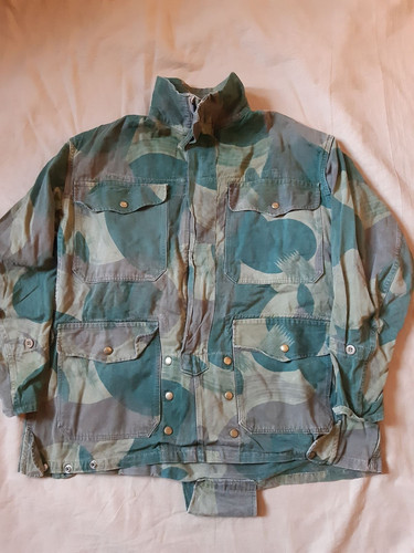 Veste saut camouflée - de,