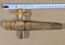 ROBINET ANCIEN CANNELLE EN