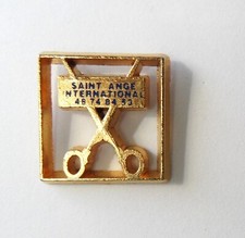 RNT PC/ Pin's coiffeur ciseaux