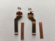 CARRERA Servo 140  Une  paire de frotteurs de voiture