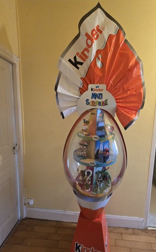 Présentoir kinder pâques - présentoir,