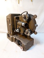 Projecteur cinématographique Heurtier Trifilm 8-9,5-16mm, modèle B série 44