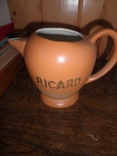 pichet Ricard ( trés bon etat )