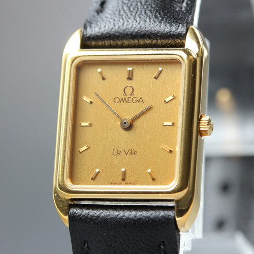 Presque comme neuve montre - neuve],