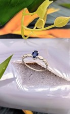 Bague or blanc centrée d'un