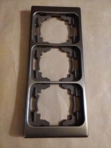 Plaque triple vertical - 1,